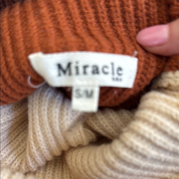 Miracle Ribbed Knit Sweater - Picture 2 of 3